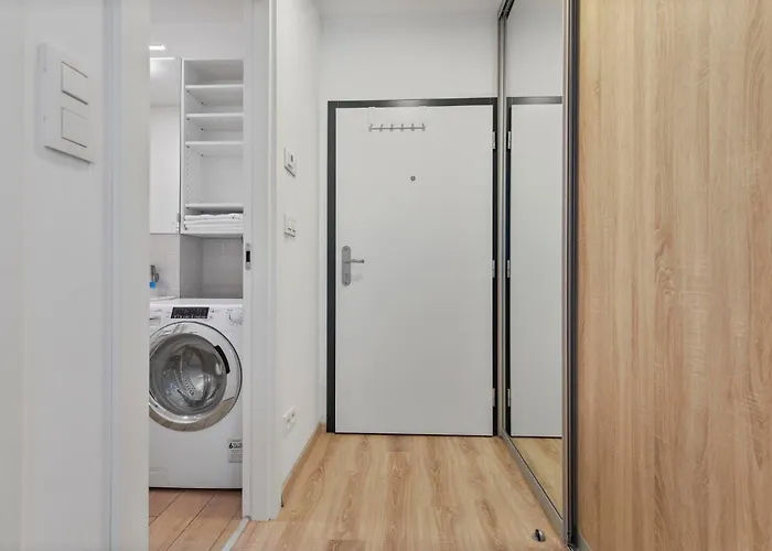 Twin 1 In - With Parking דירה
